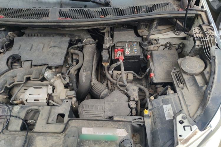 Used Peugeot 5008 2017 350THP 7-Seater Elite Edition Engine Bay Left