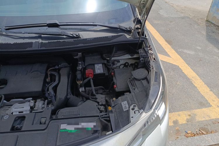 Used Peugeot 5008 2017 380THP 7-Seater Boundary-Free Edition Engine Bay Left