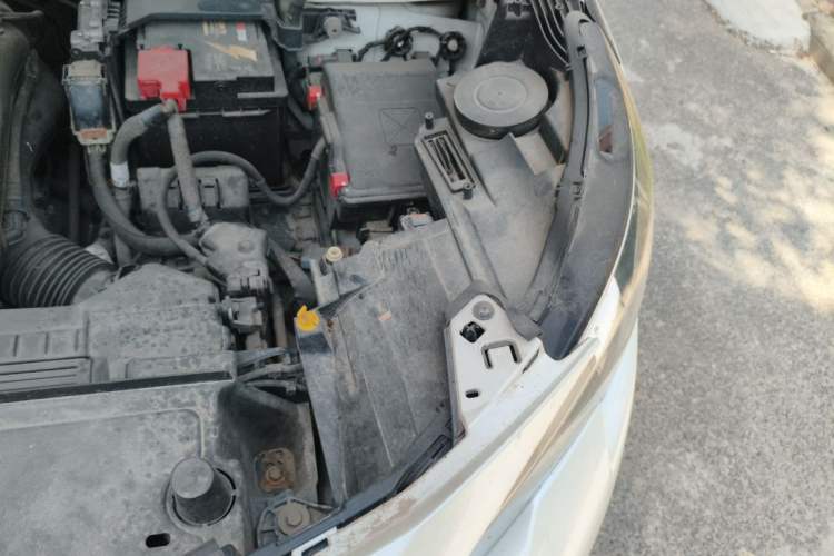 Used Peugeot 5008 2017 380THP 7-Seater Luxury Edition Engine Bay Left