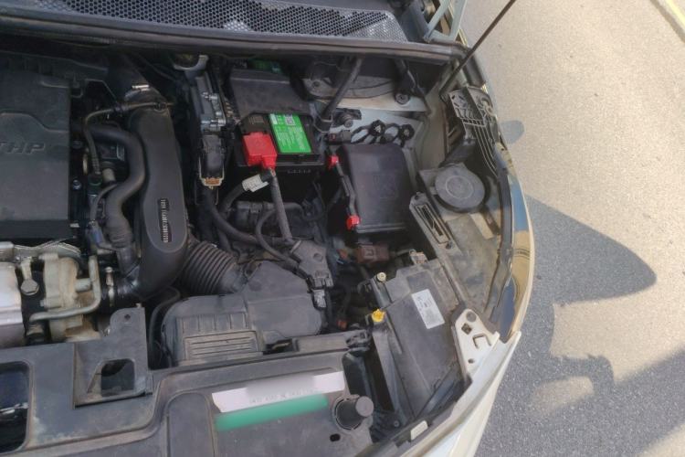 Used Peugeot 5008 2017 380THP 7-Seater Elite Edition Engine Bay Left