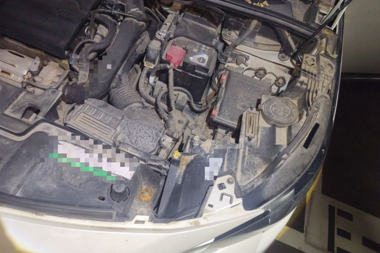 Used Peugeot 5008 2017 380THP 7-Seater Luxury Edition Engine Bay Left