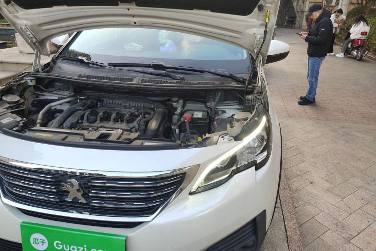Used Peugeot 5008 2017 380THP 7-Seater Boundary-Free Edition Engine Bay Left