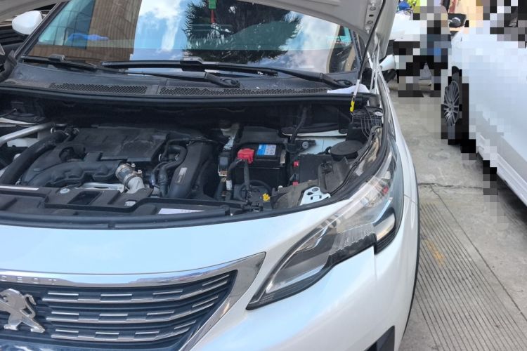 Used Peugeot 5008 2017 350THP 5-Seat Elite Edition Engine Bay Left
