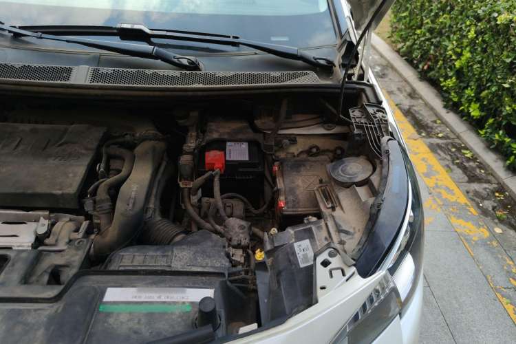 Used Peugeot 5008 2017 380THP 5-Seater Elite Edition Engine Bay Left