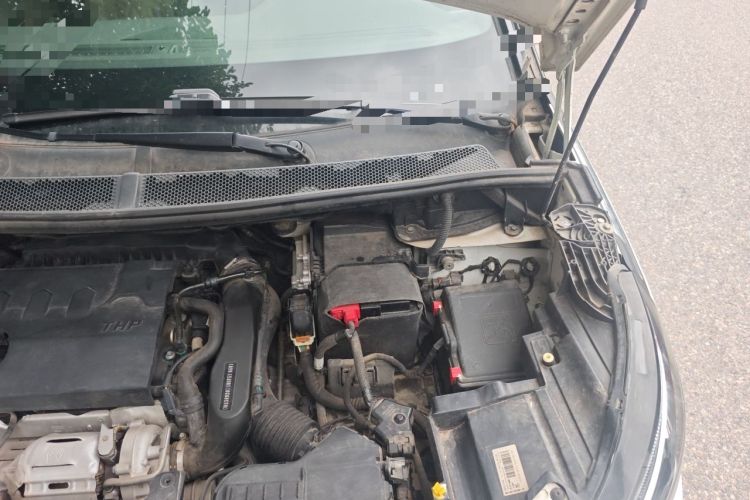 Used Peugeot 5008 2017 380THP 7-Seater Luxury GT Edition Engine Bay Left