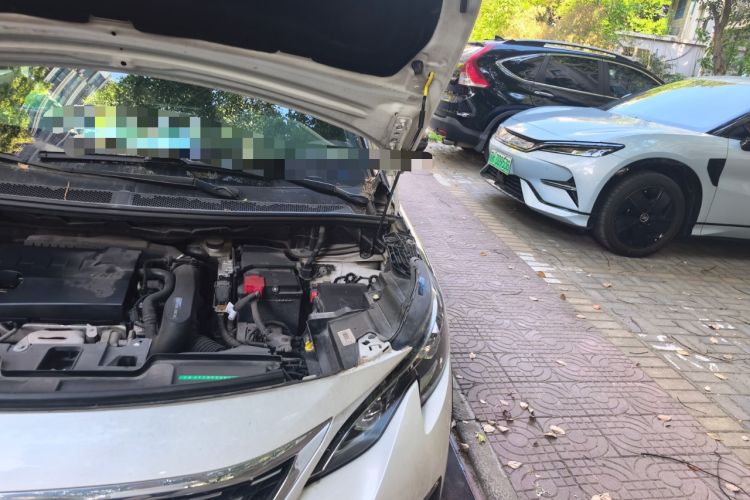 Used Peugeot 5008 2017 380THP 7-Seater Luxury GT Edition Engine Bay Left
