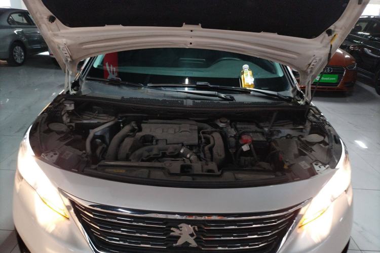 Used Peugeot 5008 2017 350THP 5-Seat Elite Edition Engine Bay
