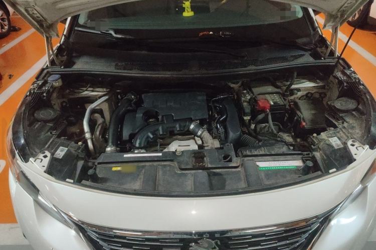 Used Peugeot 5008 2017 350THP 7-Seater Elite Edition Engine Bay