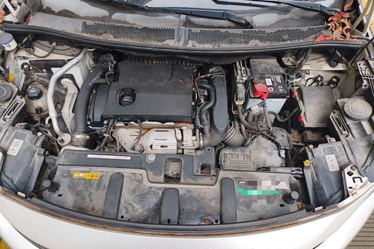 Used Peugeot 5008 2017 380THP 7-Seater Elite Edition Engine Bay