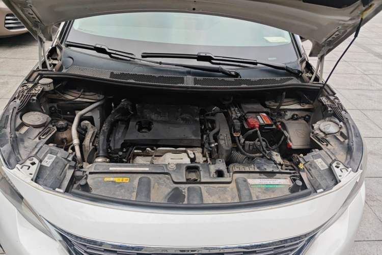 Used Peugeot 5008 2017 380THP 7-Seater Elite Edition Engine Bay