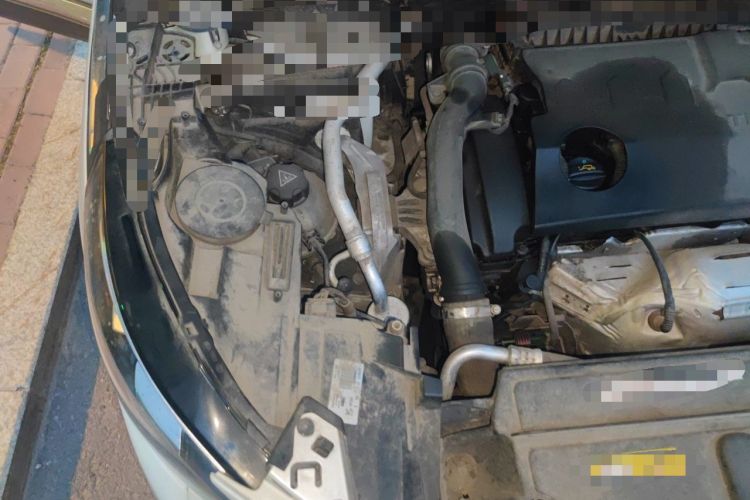 Used Peugeot 5008 2017 380THP 7-Seater Elite Edition Engine Bay Right