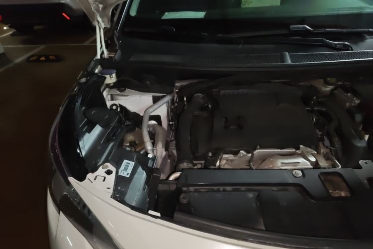 Used Peugeot 5008 2017 380THP 7-Seater Elite Edition Engine Bay Right
