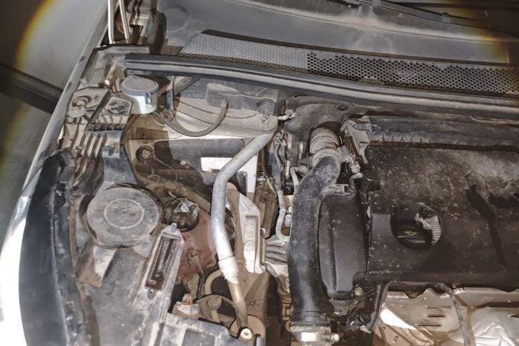 Used Peugeot 5008 2017 380THP 7-Seater Elite Edition Engine Bay Right