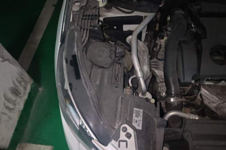 Used Peugeot 5008 2017 380THP 7-Seater Elite Edition Engine Bay Right
