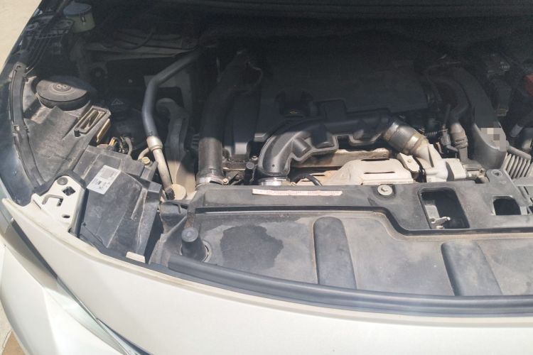 Used Peugeot 5008 2017 350THP 7-Seater Elite Edition Engine Bay Right