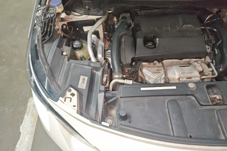 Used Peugeot 5008 2017 380THP 7-Seater Luxury GT Edition Engine Bay Right