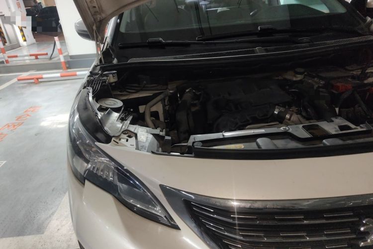 Used Peugeot 5008 2017 350THP 7-Seater Elite Edition Engine Bay Right