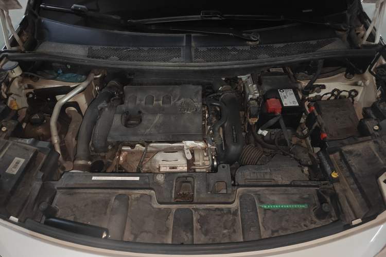 Used Peugeot 5008 2017 380THP 7-Seater Luxury GT Edition Engine Bay