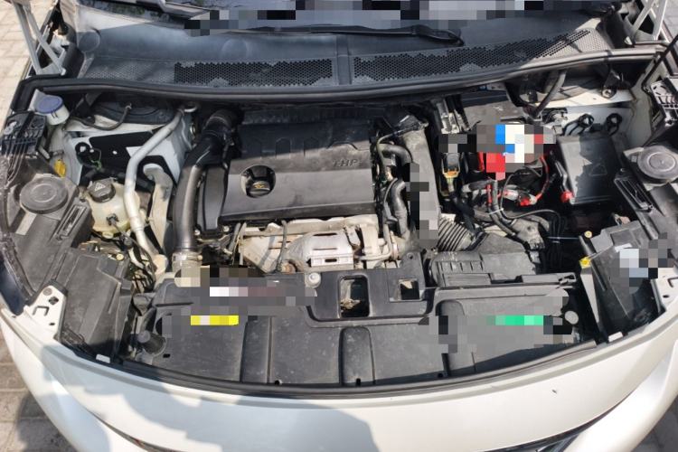 Used Peugeot 5008 2017 380THP 7-Seater Elite Edition Engine Bay