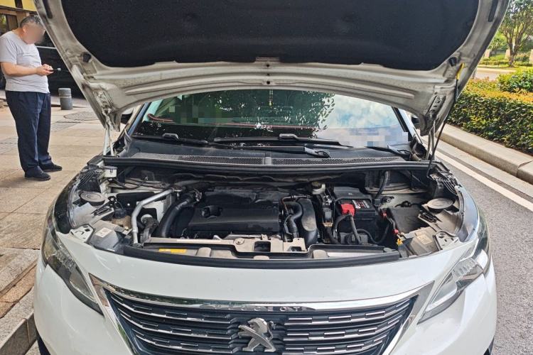 Used Peugeot 5008 2017 380THP 7-Seater Elite Edition Engine Bay