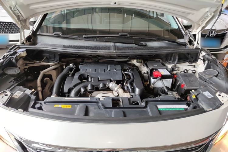 Used Peugeot 5008 2017 350THP 7-Seater Elite Edition Engine Bay