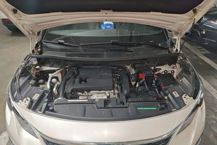 Used Peugeot 5008 2017 380THP 7-Seater Luxury GT Edition Engine Bay