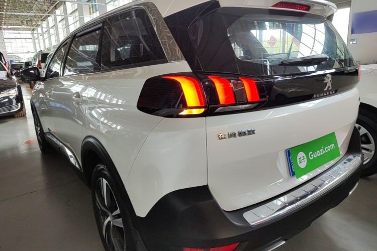 Used Peugeot 5008 2017 350THP 7-Seater Elite Edition Exterior 2