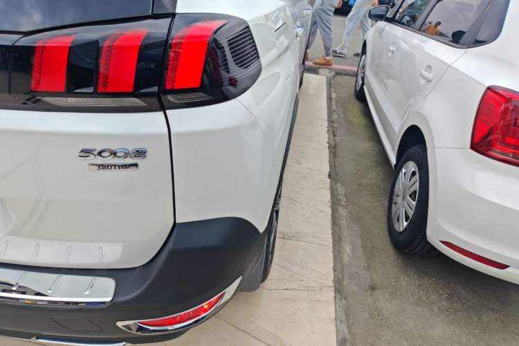 Used Peugeot 5008 2017 380THP 7-Seater Boundary-Free Edition Exterior 3