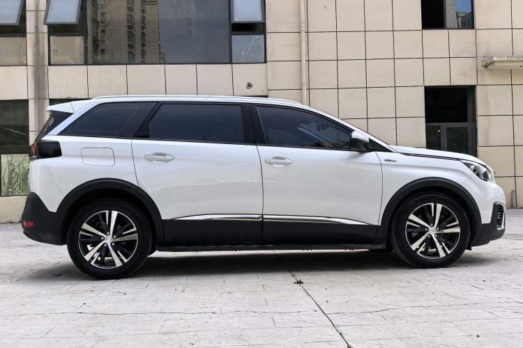 Used Peugeot 5008 2017 380THP 7-Seater Elite Edition Exterior 4