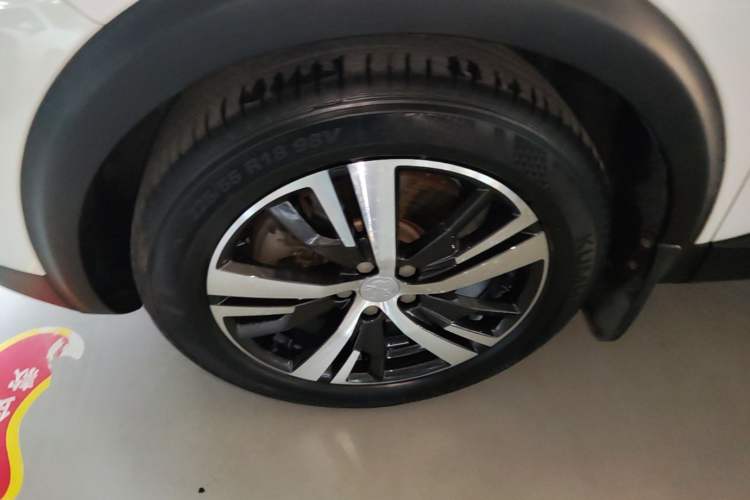 Used Peugeot 5008 2017 350THP 7-Seater Elite Edition Exterior 4