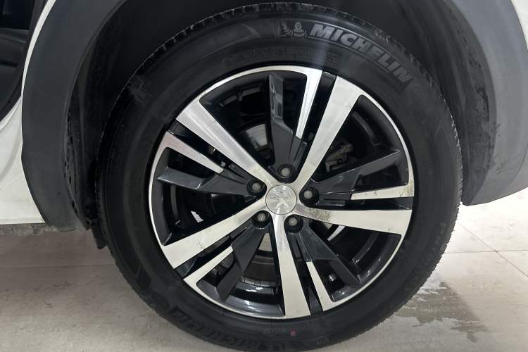 Used Peugeot 5008 2017 380THP 7-Seater Elite Edition Exterior 6