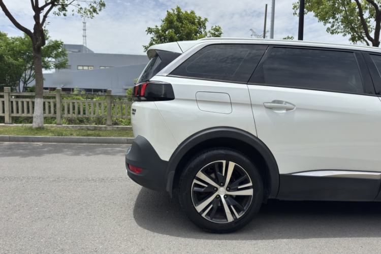 Used Peugeot 5008 2017 380THP 7-Seater Elite Edition Exterior 9