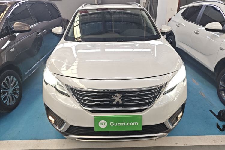 Used Peugeot 5008 2017 380THP 7-Seater Elite Edition Front