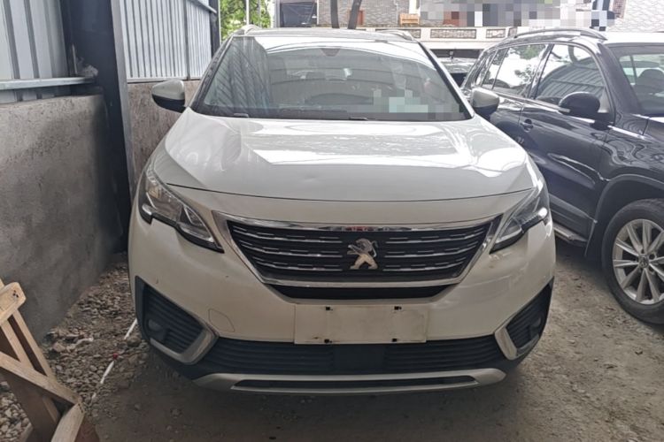 Used Peugeot 5008 2017 380THP 7-Seater Elite Edition Front