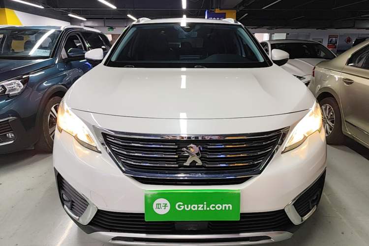 Used Peugeot 5008 2017 380THP 7-Seater Elite Edition Front