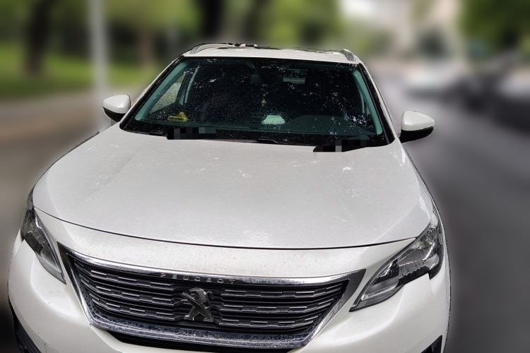 Used Peugeot 5008 2017 380THP 7-Seater Elite Edition Front