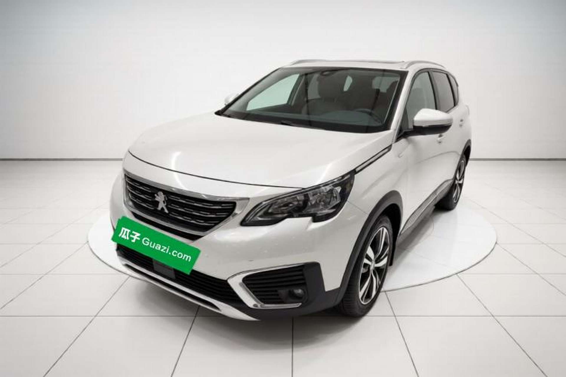 Used Peugeot 5008 2017 380THP 7-Seater Elite Edition Front Left 45 Deg