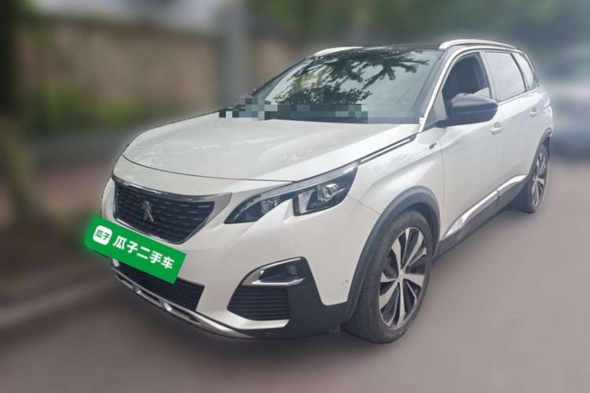 Used Peugeot 5008 2017 380THP 7-Seater Luxury GT Edition Front Left 45 Deg