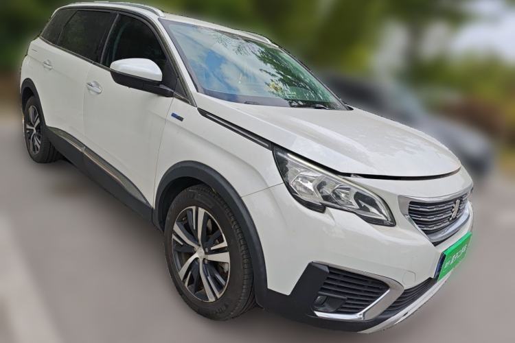 Used Peugeot 5008 2017 380THP 7-Seater Elite Edition Front Right 45 Deg