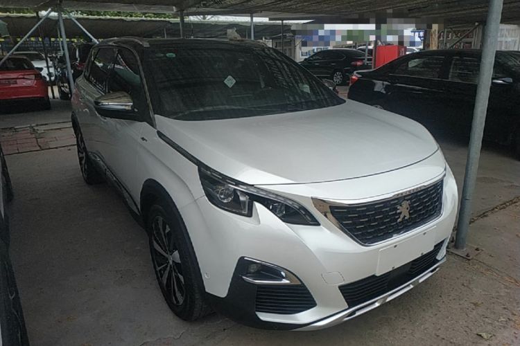 Used Peugeot 5008 2017 380THP 7-Seater Luxury GT Edition Front Right 45 Deg