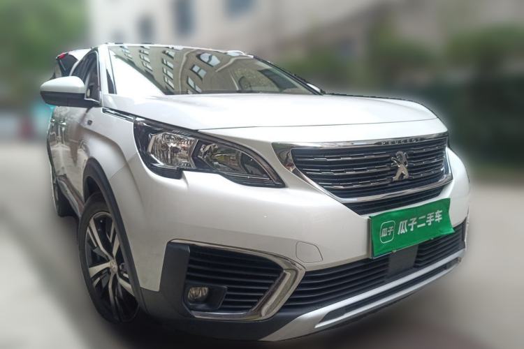 Used Peugeot 5008 2017 380THP 7-Seater Elite Edition Front Right 45 Deg