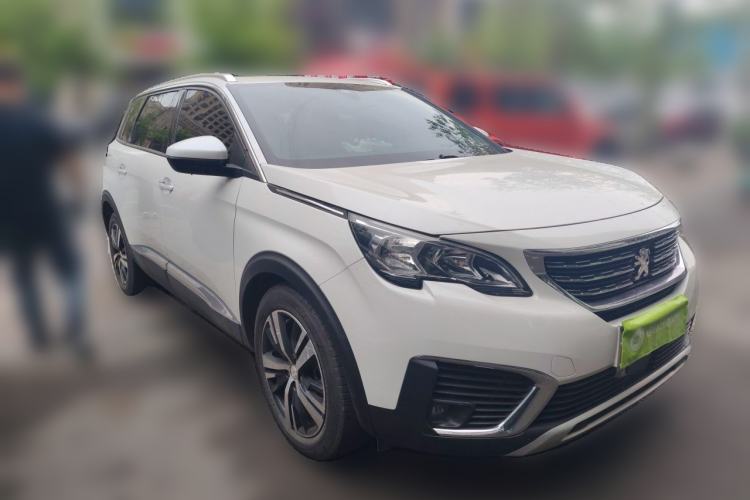 Used Peugeot 5008 2017 380THP 7-Seater Elite Edition Front Right 45 Deg