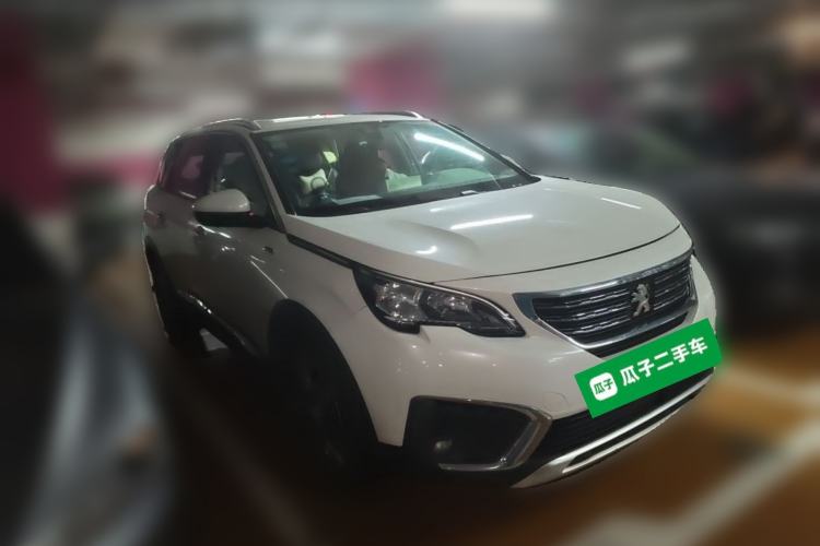 Used Peugeot 5008 2017 380THP 7-Seater Elite Edition Front Right 45 Deg