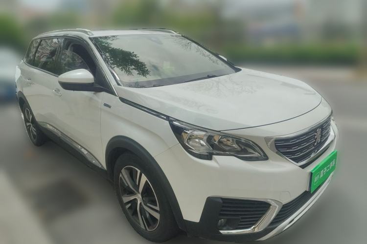 Used Peugeot 5008 2017 380THP 7-Seater Elite Edition Front Right 45 Deg