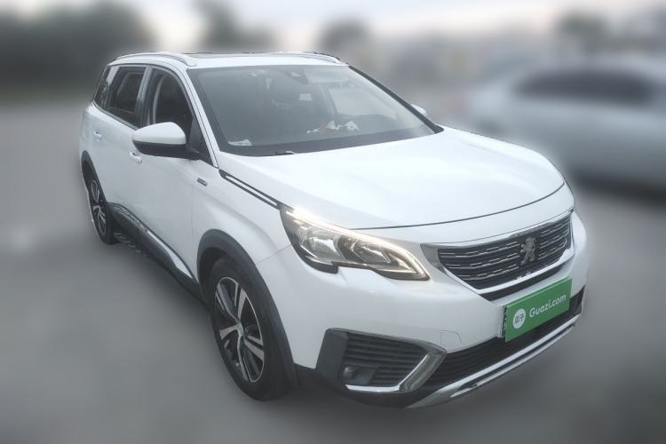 Used Peugeot 5008 2017 350THP 5-Seat Elite Edition Front Right 45 Deg