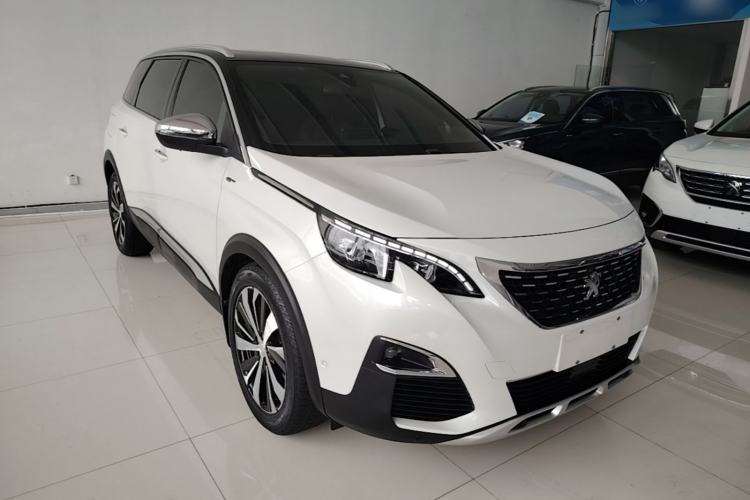 Used Peugeot 5008 2017 380THP 7-Seater Luxury GT Edition Front Right 45 Deg