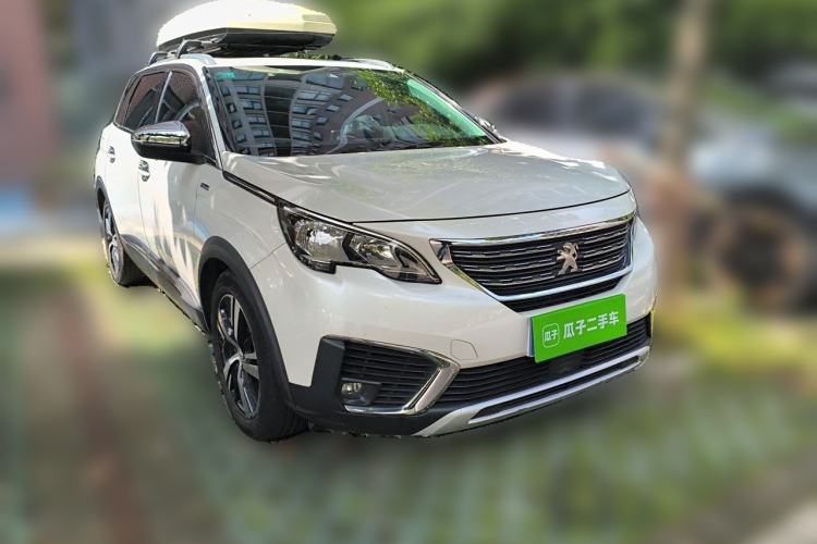 Used Peugeot 5008 2017 350THP 7-Seater Elite Edition Front Right 45 Deg