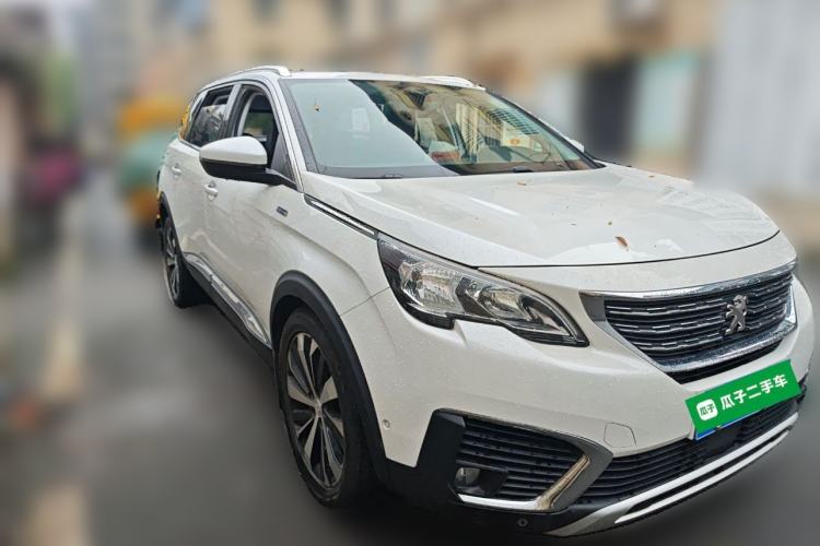 Used Peugeot 5008 2017 380THP 7-Seater Luxury Edition Front Right 45 Deg