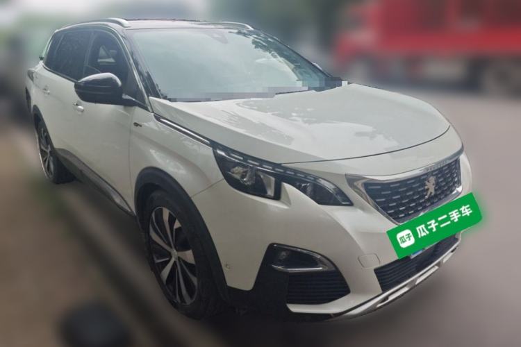 Used Peugeot 5008 2017 380THP 7-Seater Luxury GT Edition Front Right 45 Deg