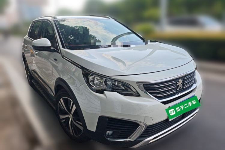 Used Peugeot 5008 2017 380THP 7-Seater Elite Edition Front Right 45 Deg